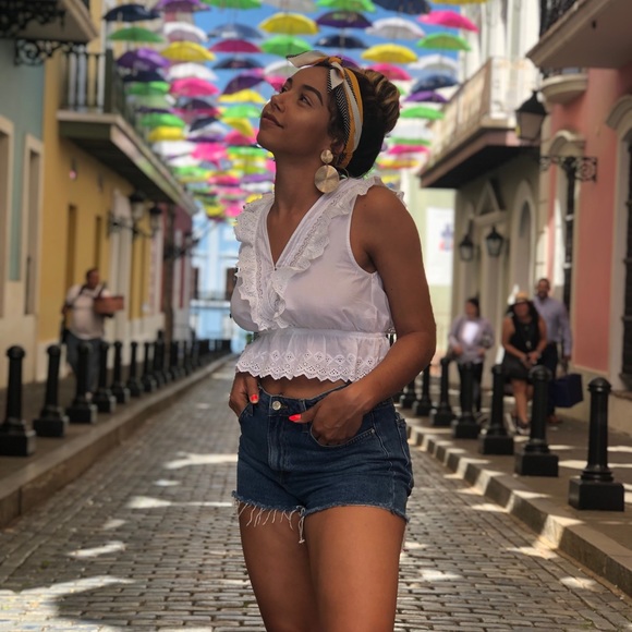 Meet your Posher, Olivia - Picture 3 of 8